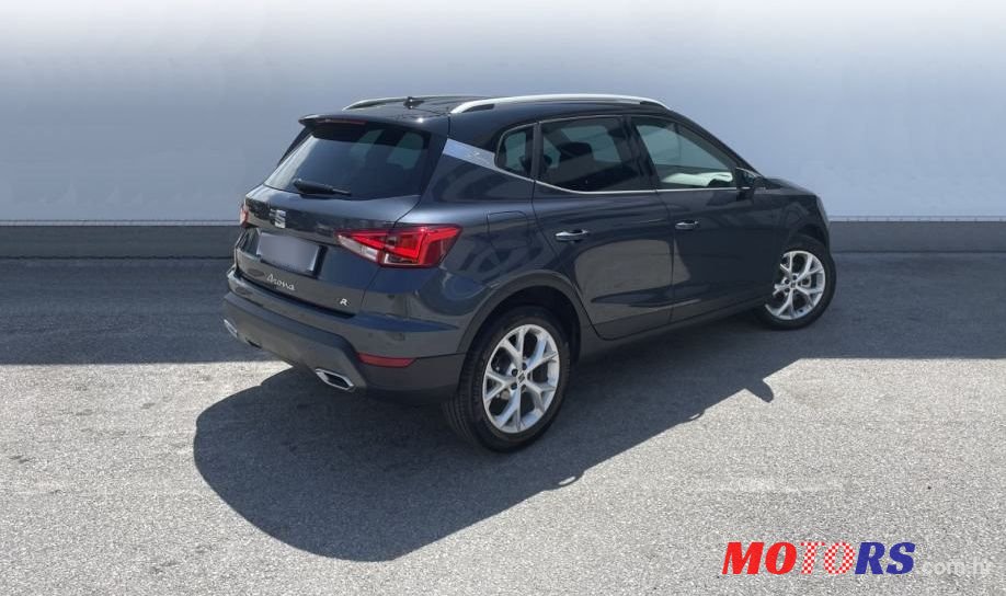 2022' SEAT Arona photo #4