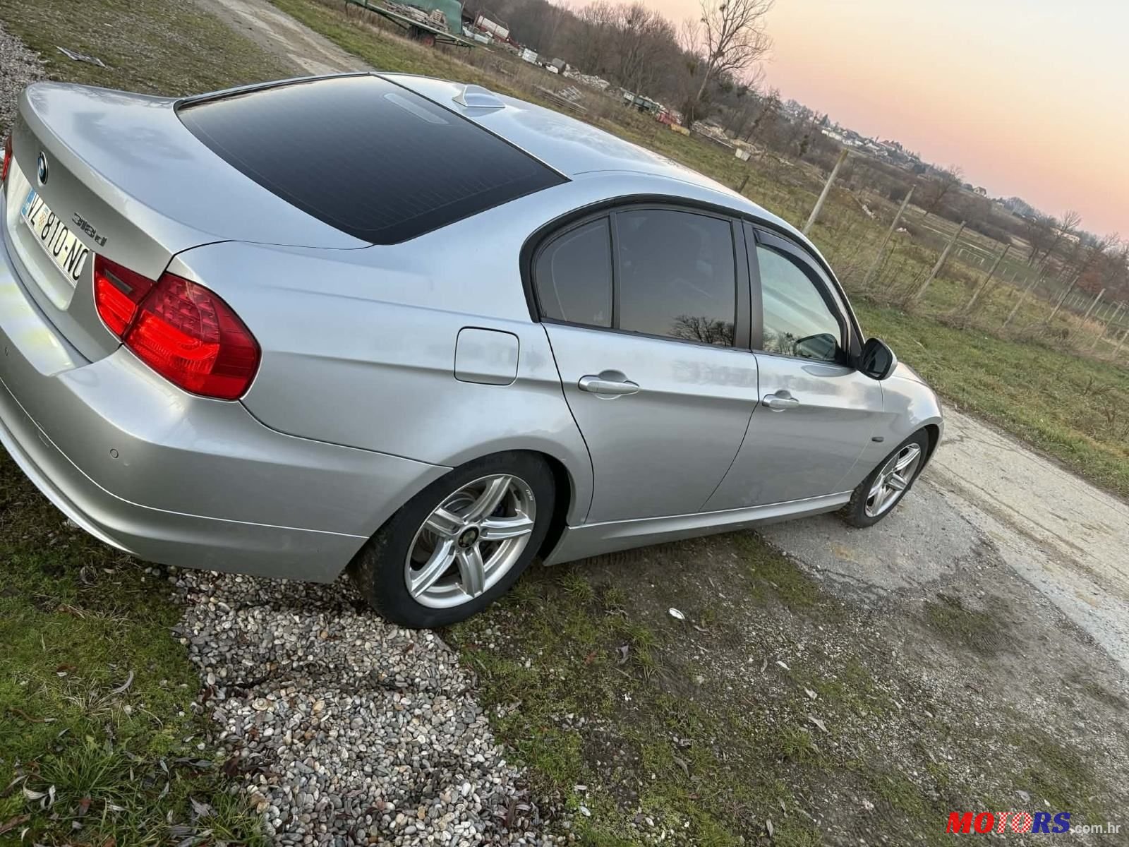 2010' BMW Serija 3 318D E90 photo #5