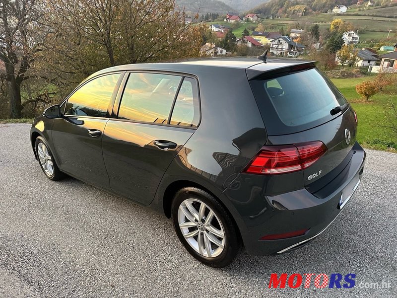 2019' Volkswagen Golf VII 1,6 Tdi photo #4