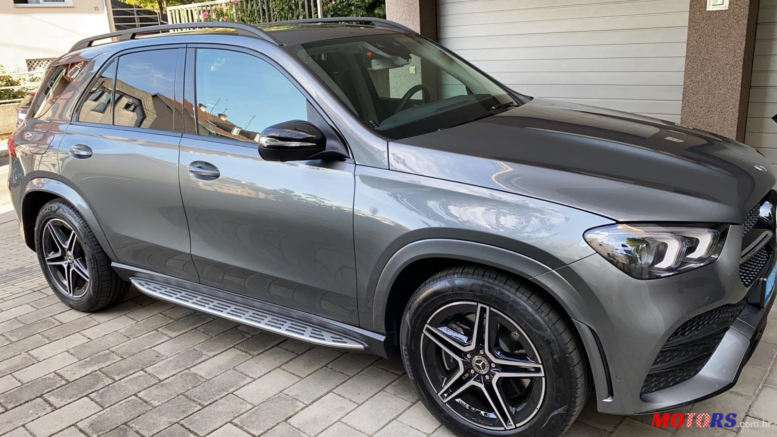 2020' Mercedes-Benz GLE 300 photo #1