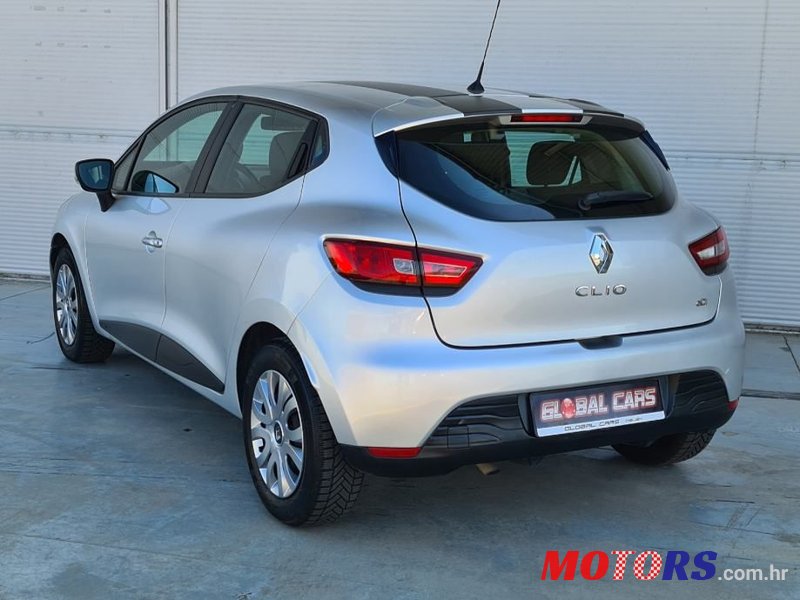 2015' Renault Clio Dci 90 photo #5