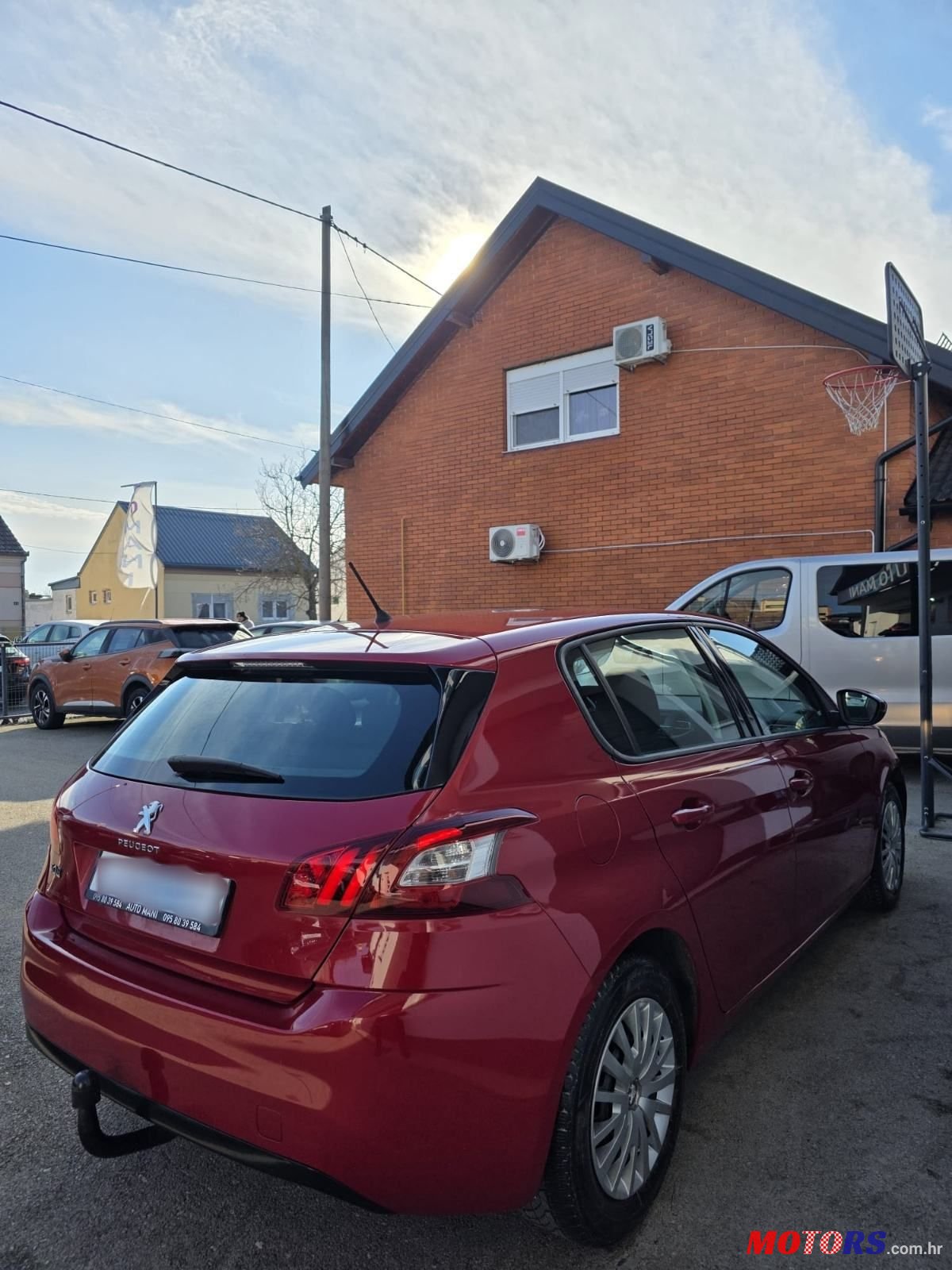 2014' Peugeot 308 1.2 photo #4