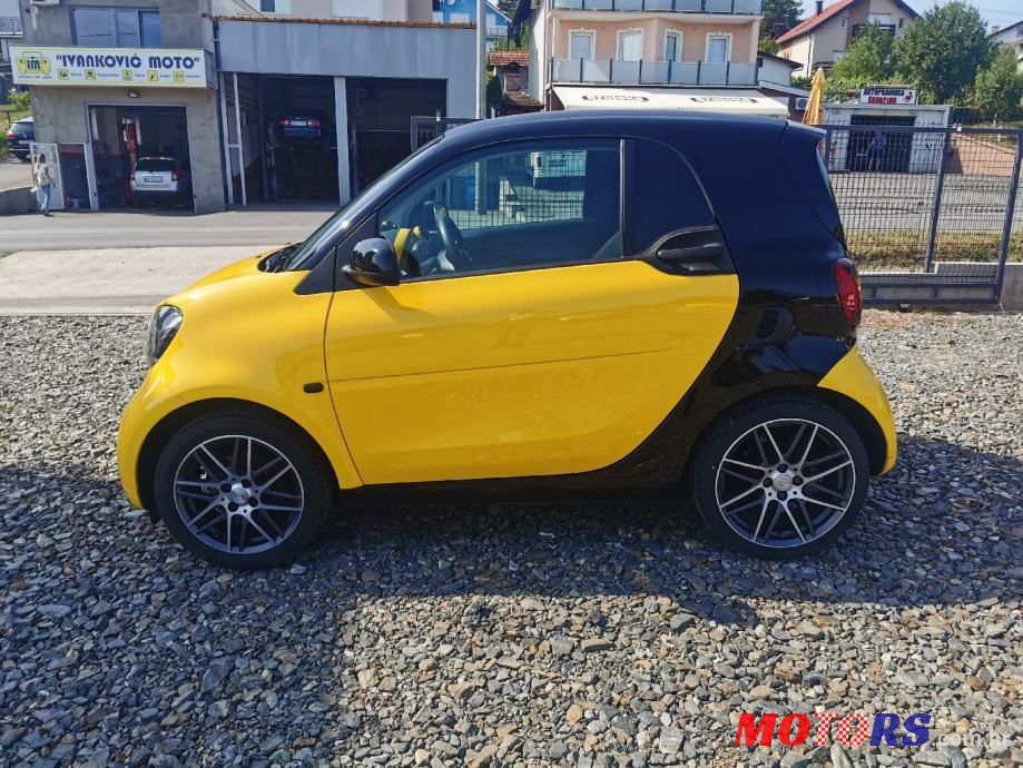 2015' Smart Fortwo photo #5