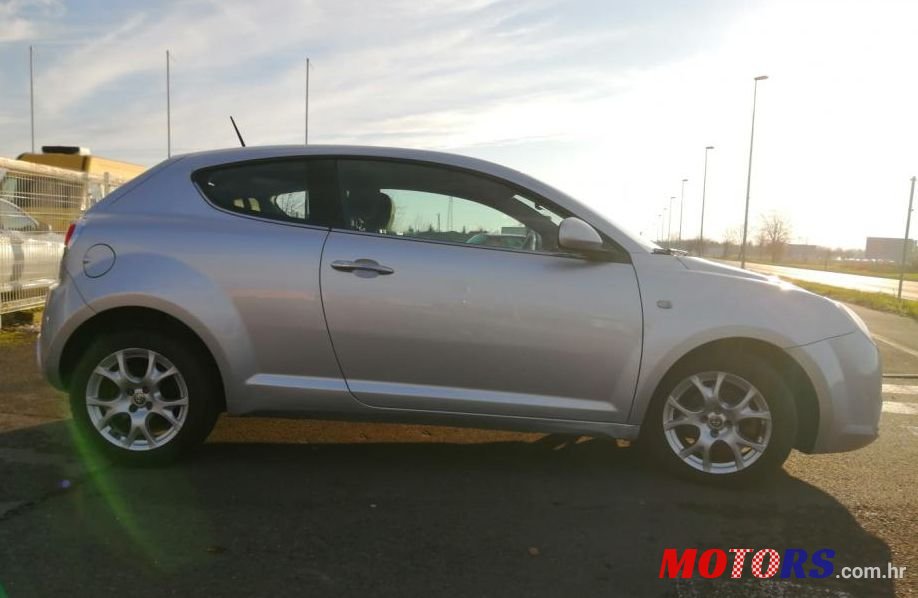 2009' Alfa Romeo MiTo 1,6 Jtdm photo #1