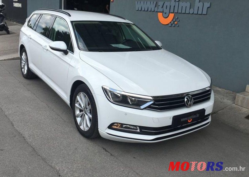 2015' Volkswagen Passat Variant photo #1