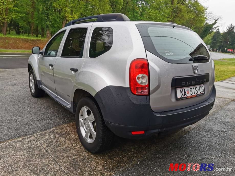 2011' Dacia Duster 1,6 16V photo #3
