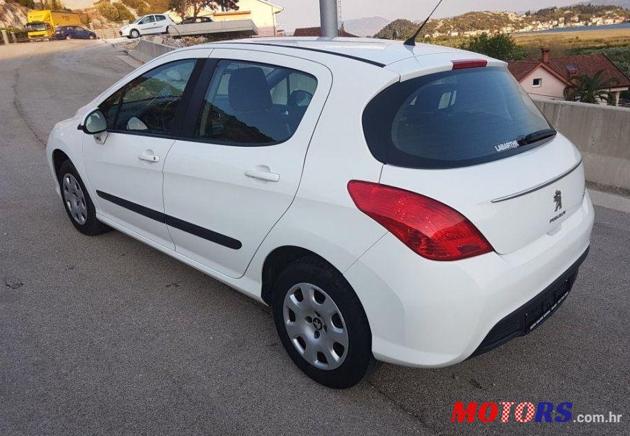 2011' Peugeot 308 1,6 Hdi photo #2