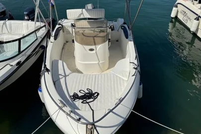 2000' Scanner Marine Key Largo 17