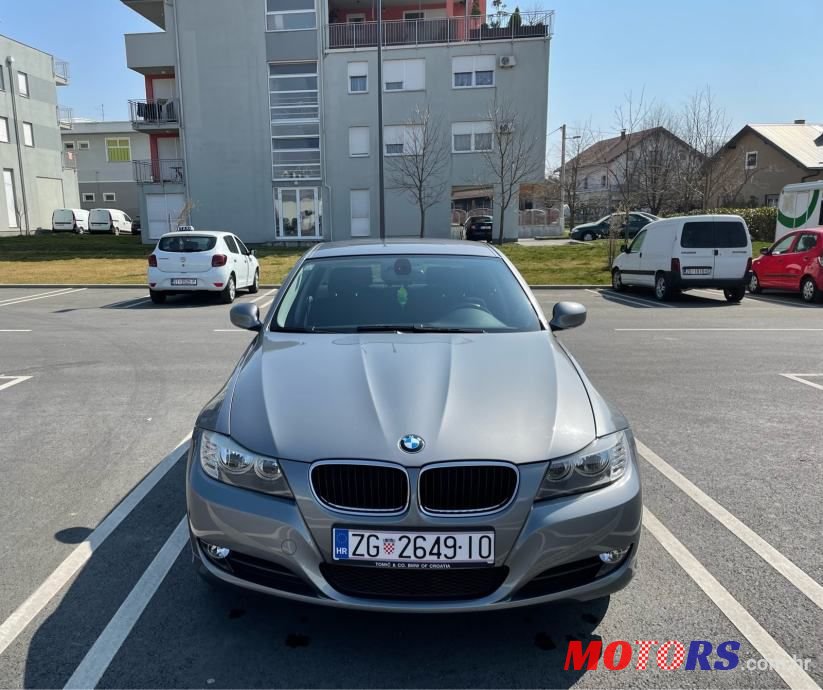 2009' BMW Serija 3 316I photo #3