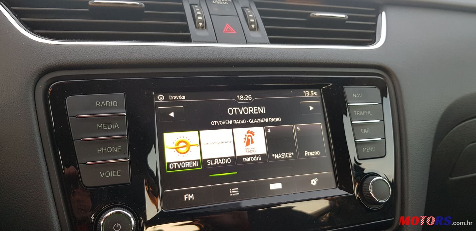 2015' Skoda Octavia photo #6