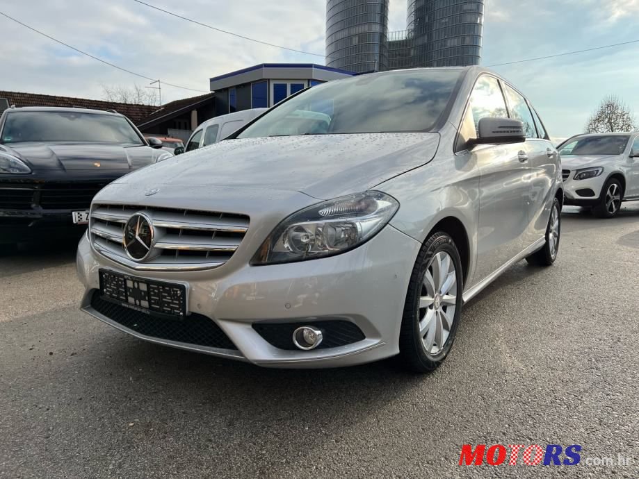 2014' Mercedes-Benz B-Klasa 180 Cdi photo #1