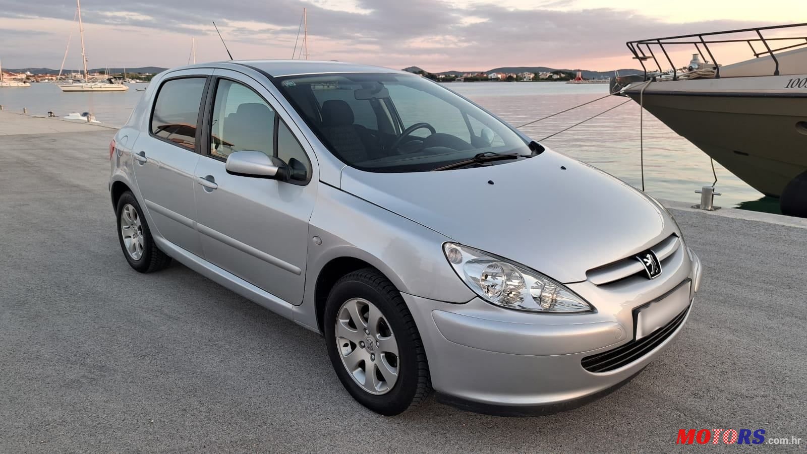 2004' Peugeot 307 1,4 Hdi photo #1