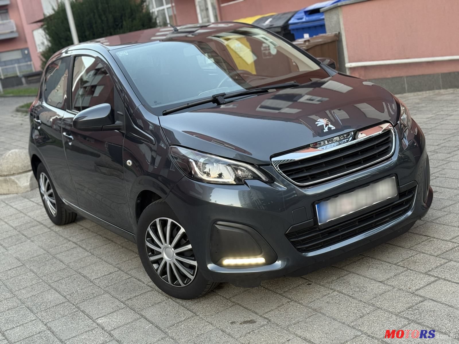 2016' Peugeot 108 1.0 photo #1