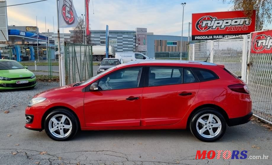 2014' Renault Megane Grandtour photo #3