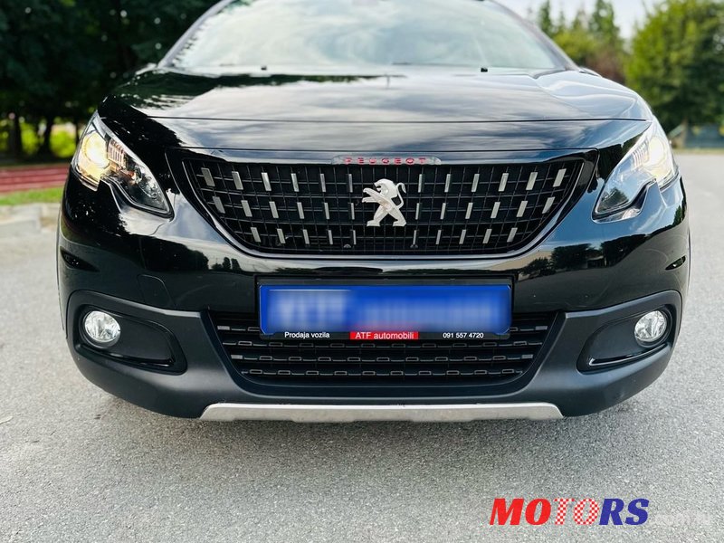 2019' Peugeot 2008 1,5 Bluehdi photo #5