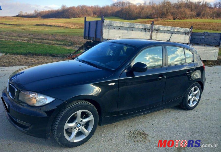 2010' BMW Serija 1 118D photo #1