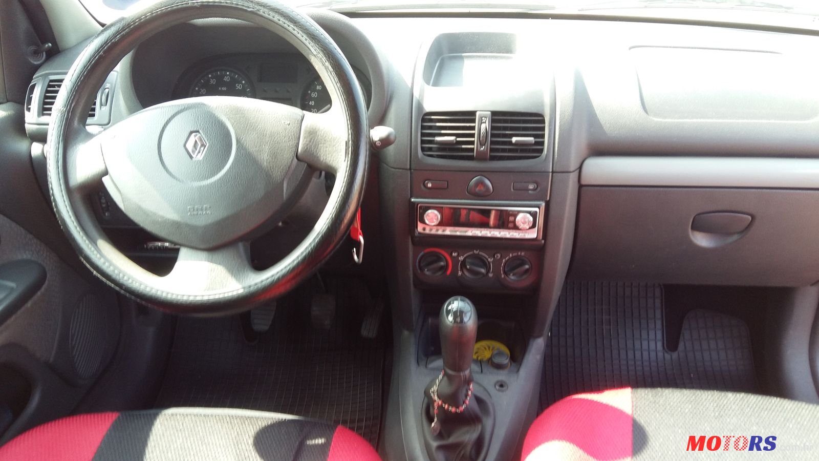 2007' Renault Clio Storia photo #4