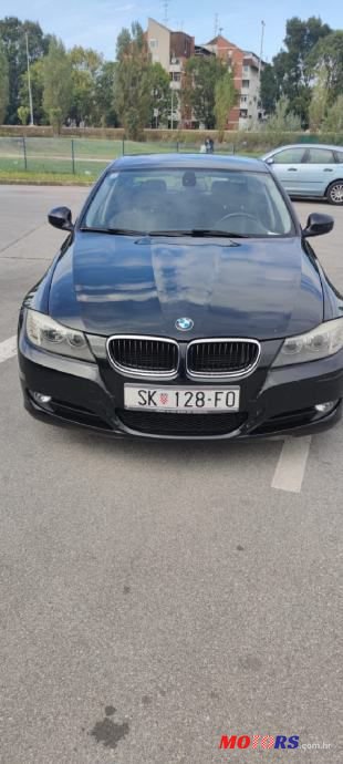 2011' BMW Serija 3 318D photo #1