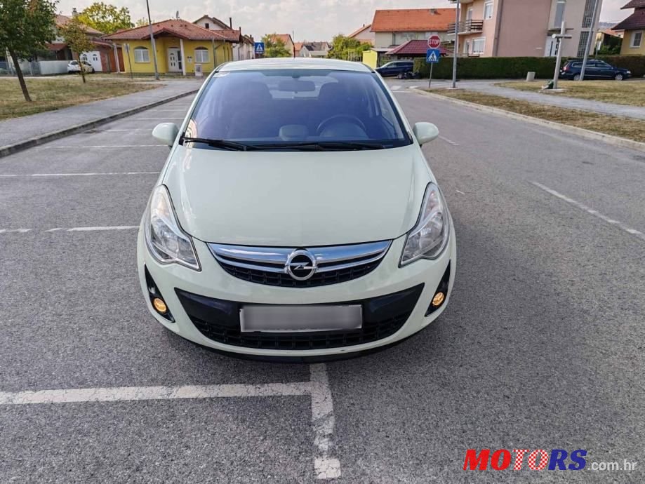 2011' Opel Corsa 1,3 Cdti photo #2