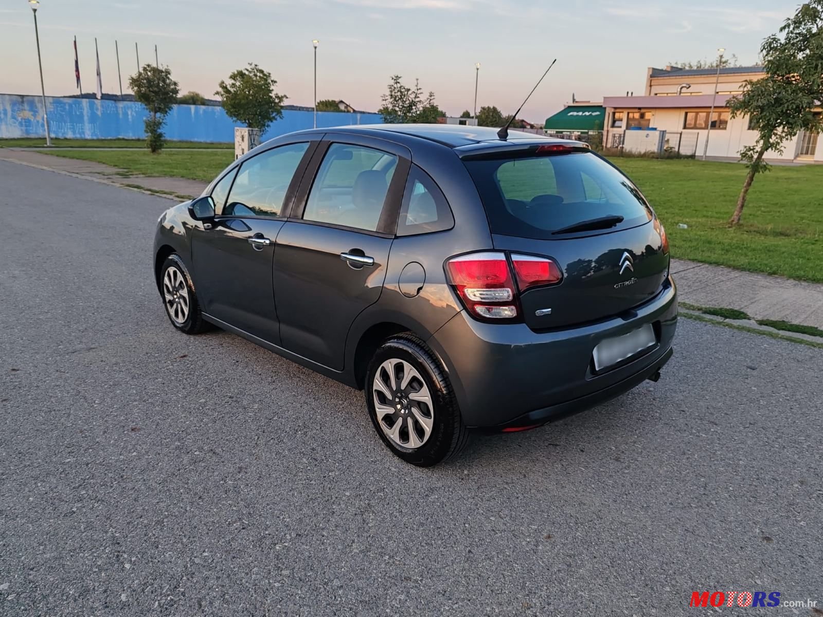 2014' Citroen C3 photo #4