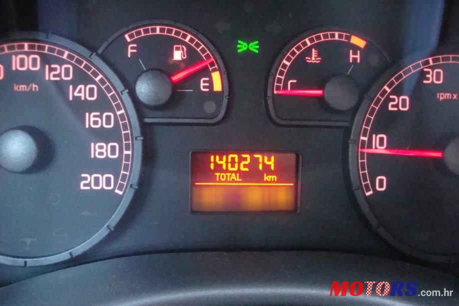 2004' Fiat Punto photo #4