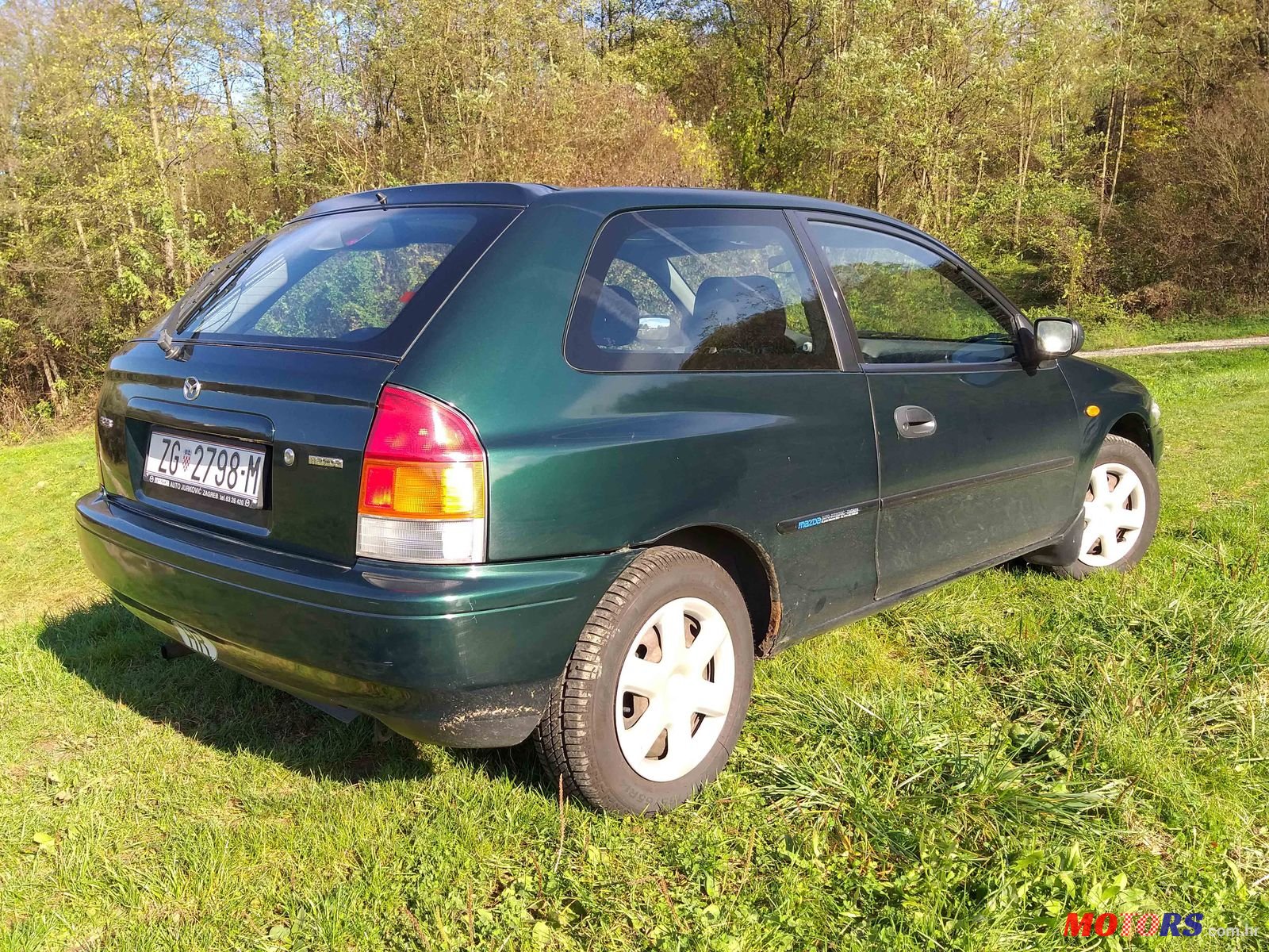 1999' Mazda 323 P photo #2