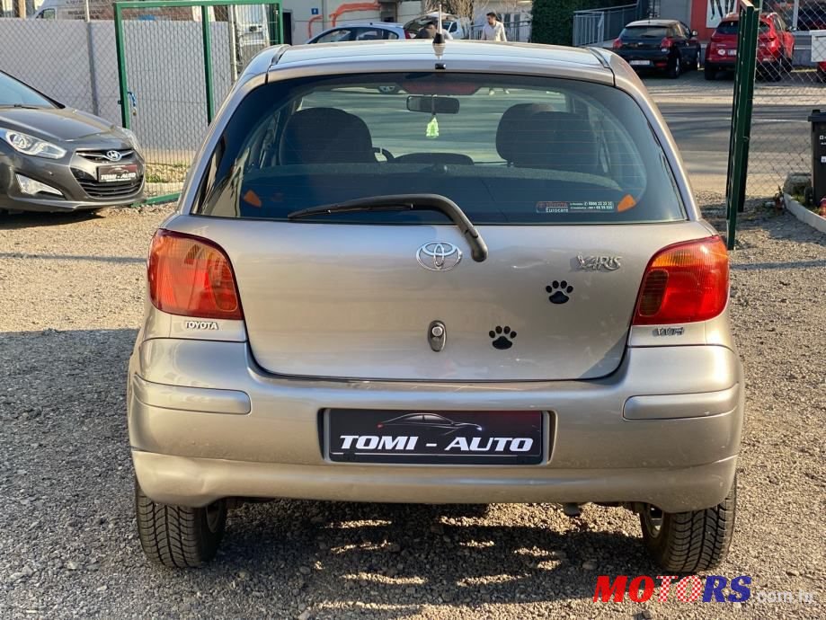 2005' Toyota Yaris photo #4