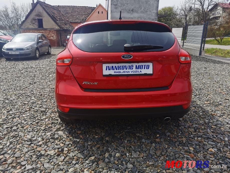 2015' Ford Focus 2.0 Tdci photo #6