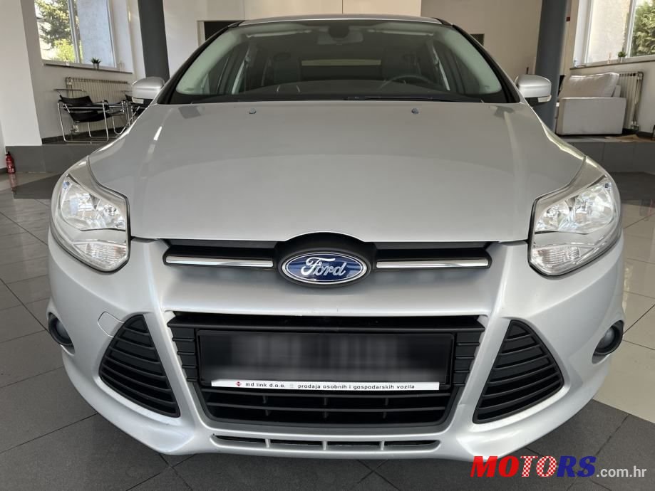 2013' Ford Focus Karavan photo #1