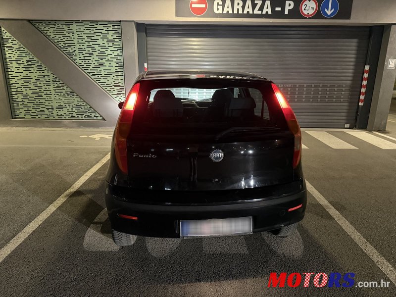 2000' Fiat Punto 1,2 photo #1