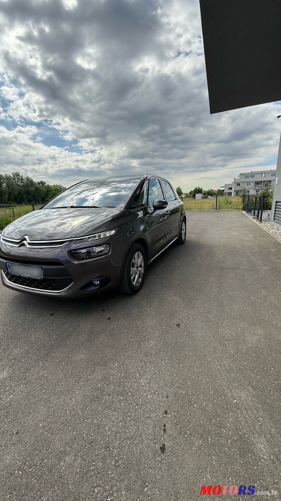 2016' Citroen C4 Picasso 1,6 S&S photo #3