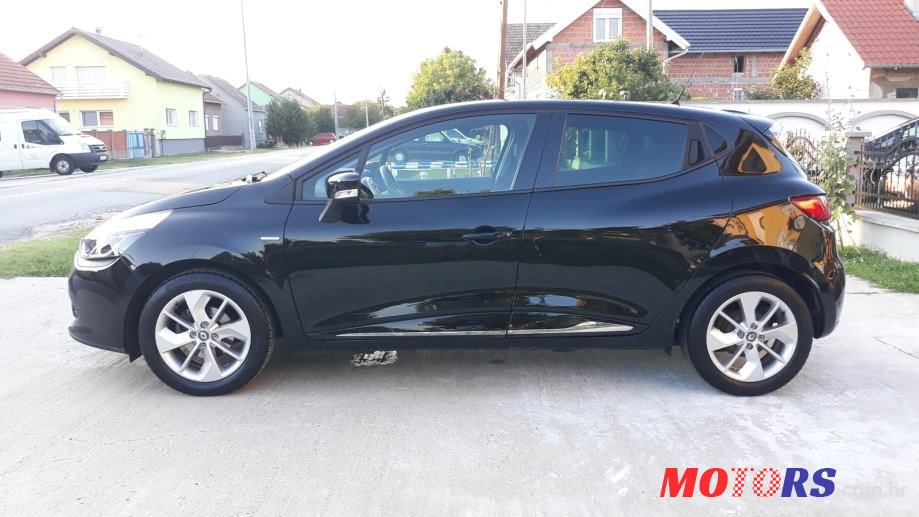 2016' Renault Clio photo #2