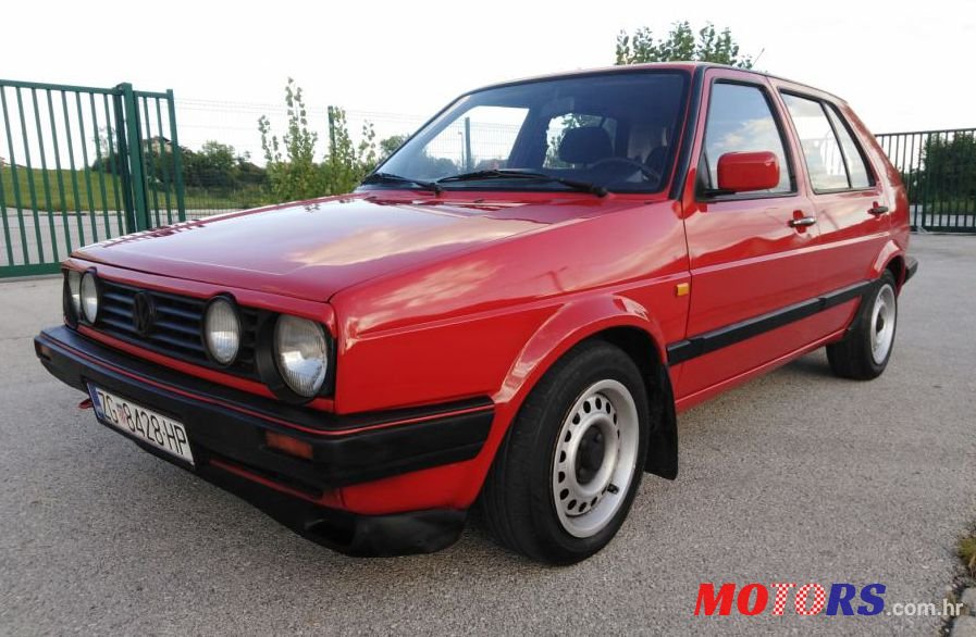 1990' Volkswagen Golf II 1,6 Gtd photo #1