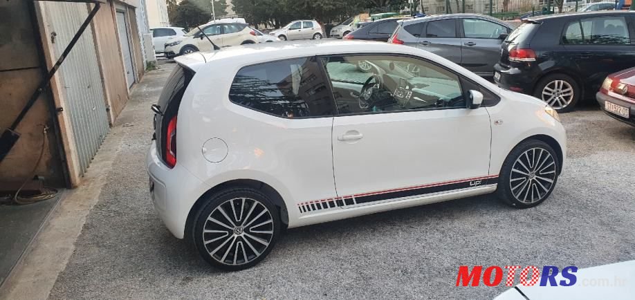 2013' Volkswagen Up! photo #4