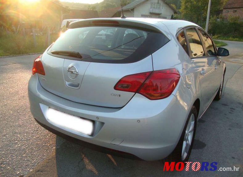2009' Opel Astra 1,7 Cdti Sport photo #1