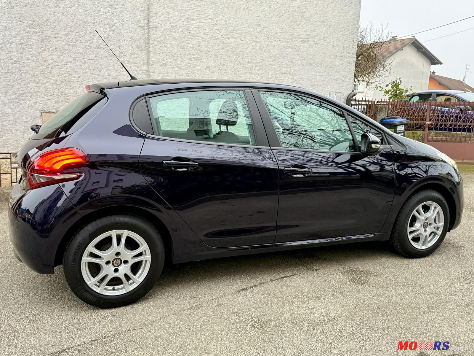 2018' Peugeot 208 1,2 Puretech photo #5