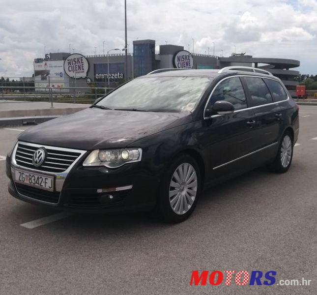 2007' Volkswagen Passat Variant photo #1