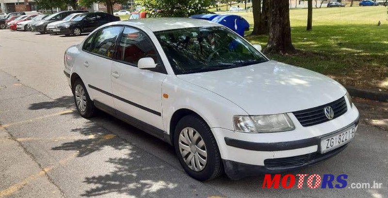 1997' Volkswagen Passat 1,8 photo #1