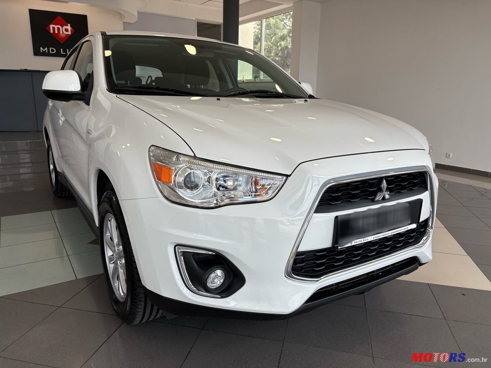 2013' Mitsubishi ASX 2Wd 1,8 photo #3