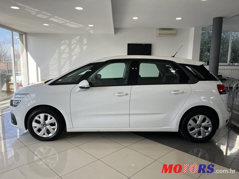 2017' Citroen C4 Picasso Bluehdi 120 photo #5