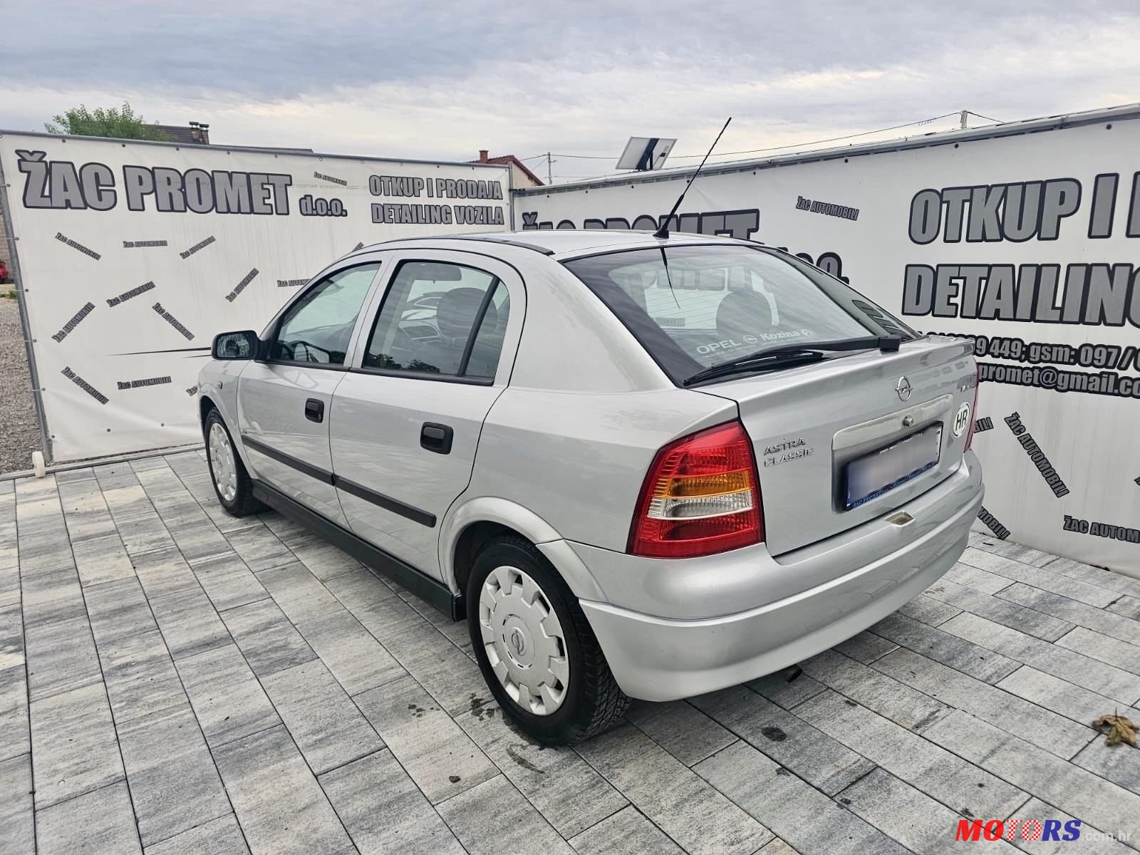 2008' Opel Astra 1,4 photo #5