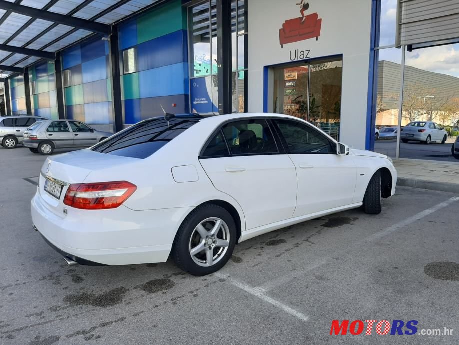 2010' Mercedes-Benz E-Klasa 200 Cdi photo #4