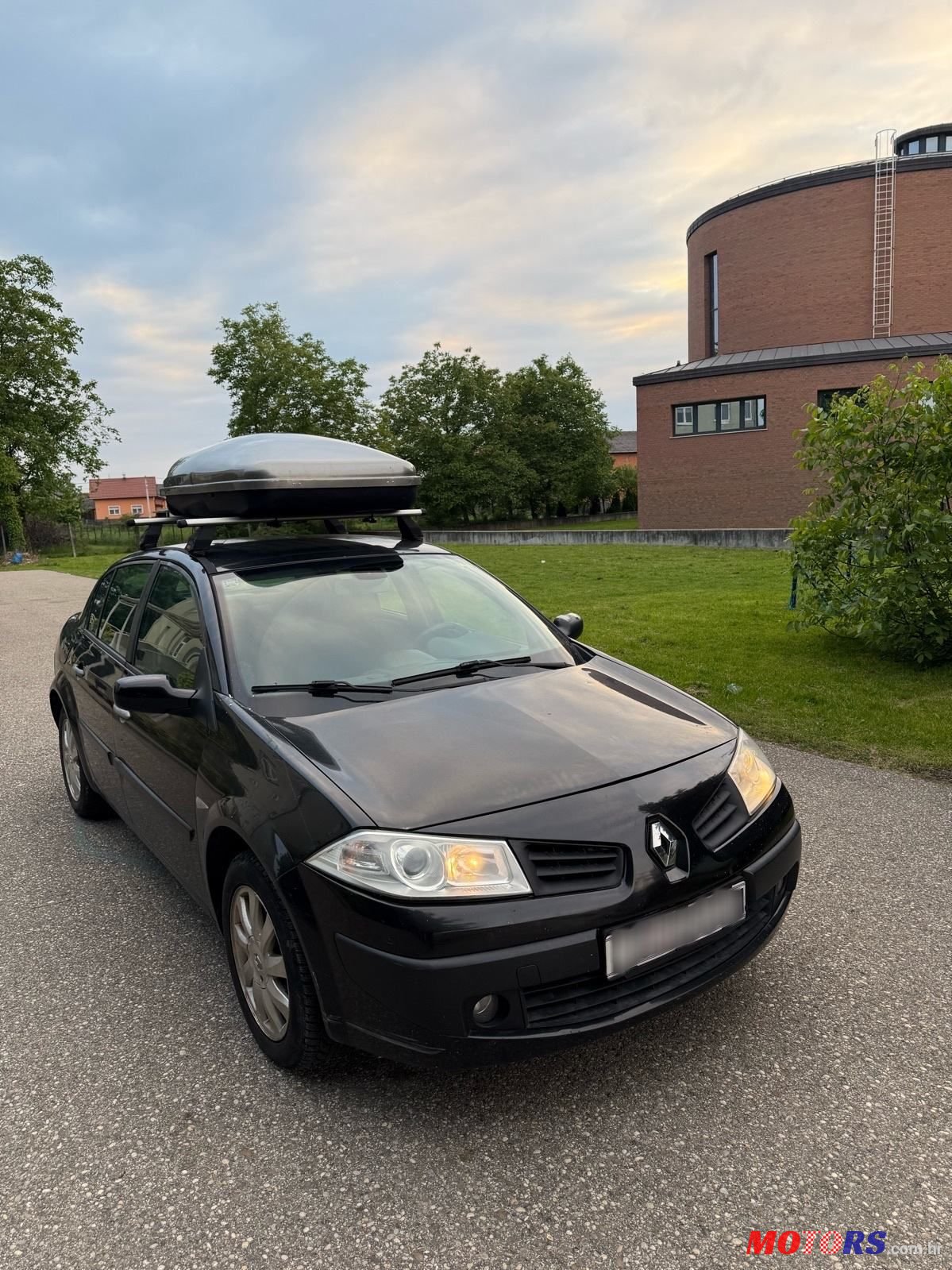 2008' Renault Megane Sedan 1,6 16V photo #1