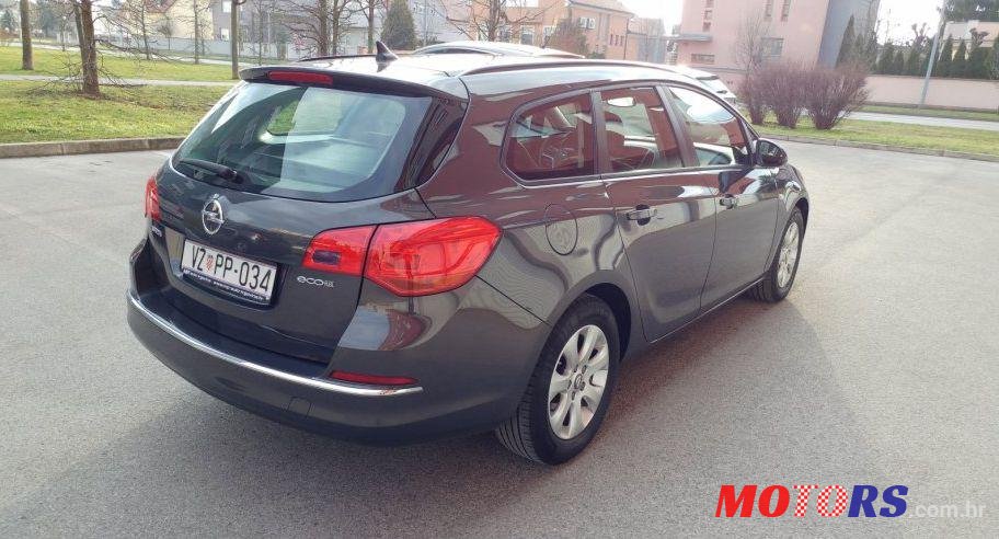 2015' Opel Astra Karavan 1,6 Cdti photo #2