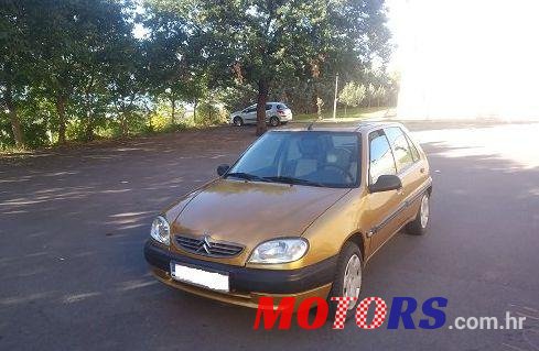 2002' Citroen Saxo 1,1 I A photo #1