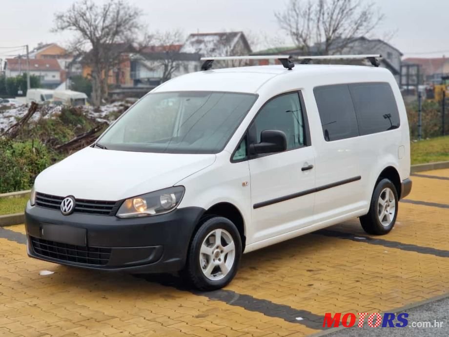 2011' Volkswagen Caddy 1,6 Tdi Maxi photo #2