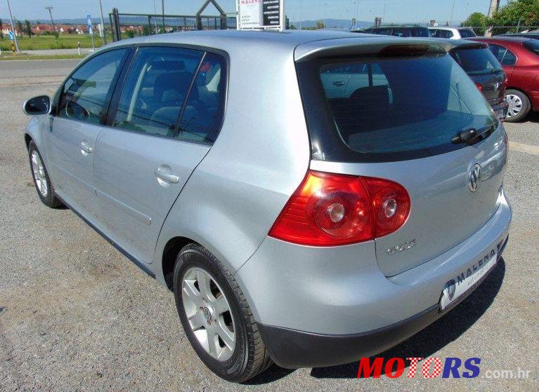2004' Volkswagen Golf V 1,9 Tdi photo #1