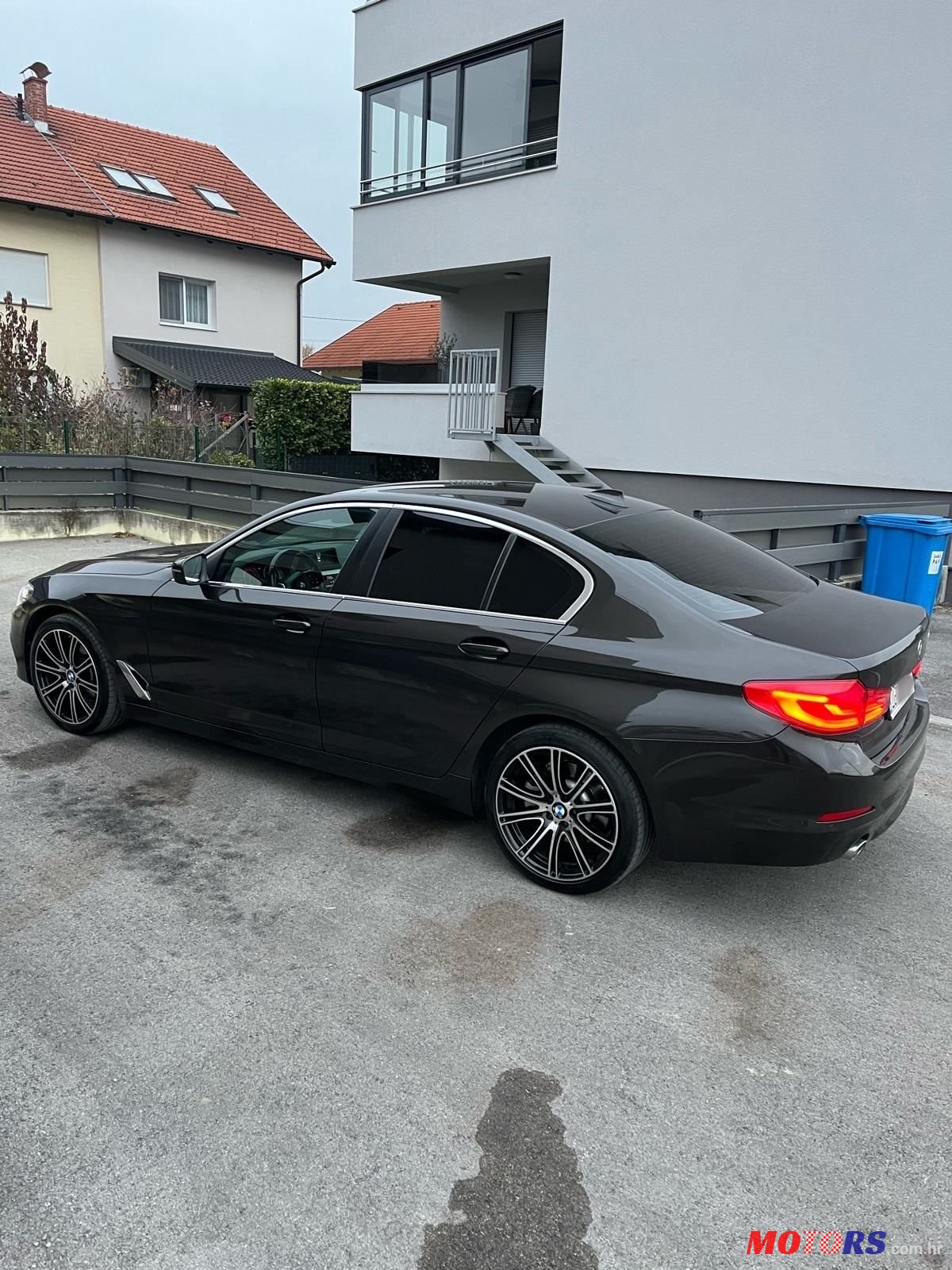 2017' BMW Serija 5 520D photo #4