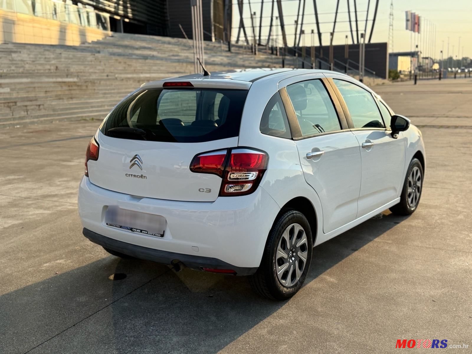 2015' Citroen C3 1,4 Hdi photo #5