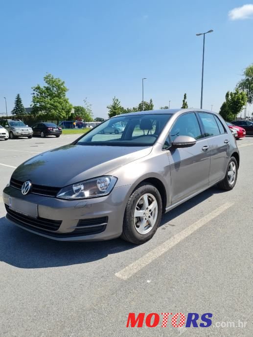 2013' Volkswagen Golf 7 1,6 Tdi Bmt photo #5
